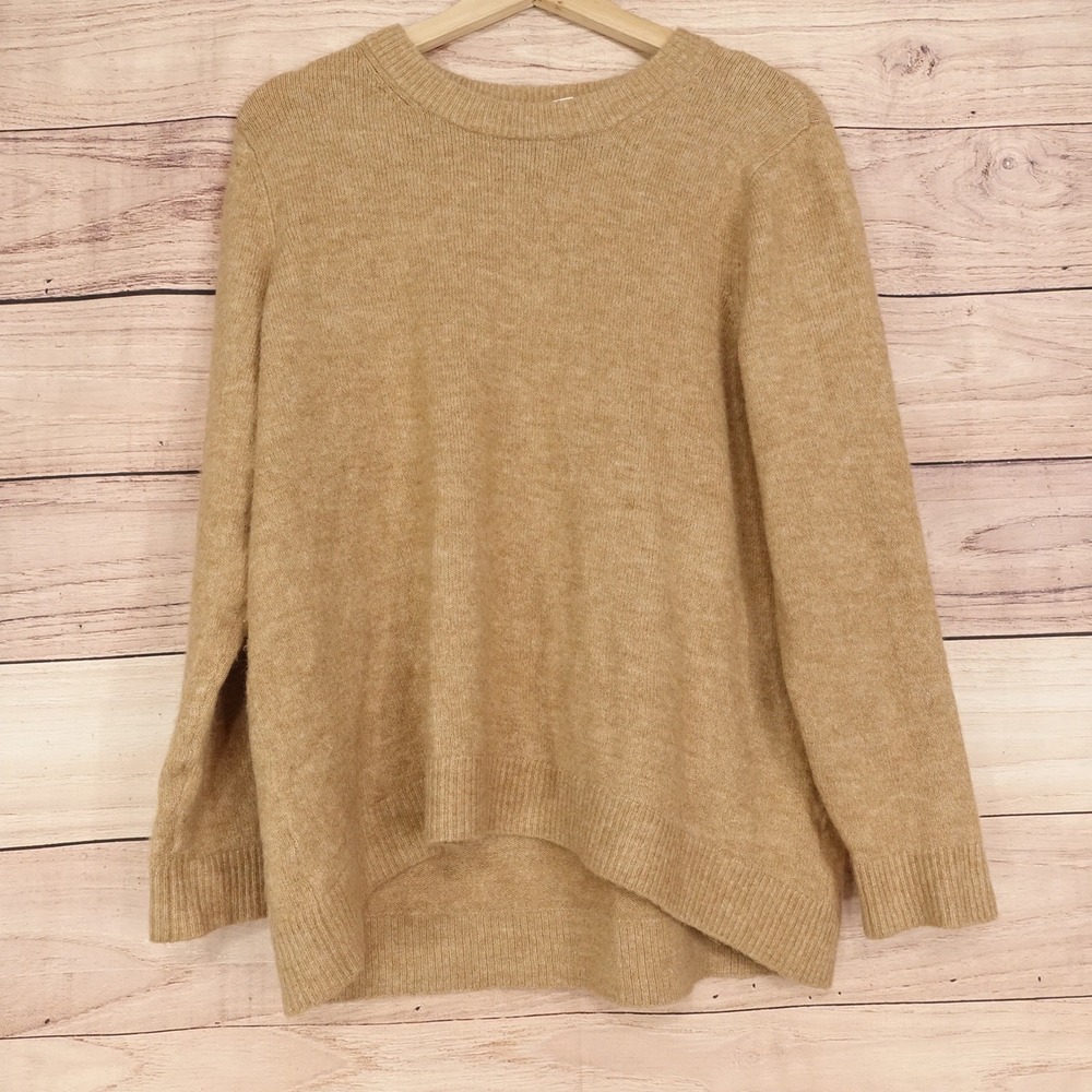 Gap Sweater Womens L Beige Crew Neck Stretch Pullover High Low Hem Long Sleeve